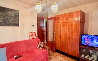 Apartament complet decomandat / etaj intermediar / - Poză 4