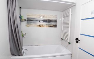 Apartament modern, etaj intermediar, cartier rezidențial nou. - Poză 7