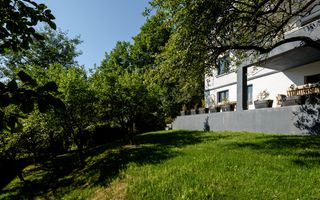 Vila de poveste, in centrul Brasovului, pe Drumul Cetatii - Poză 5