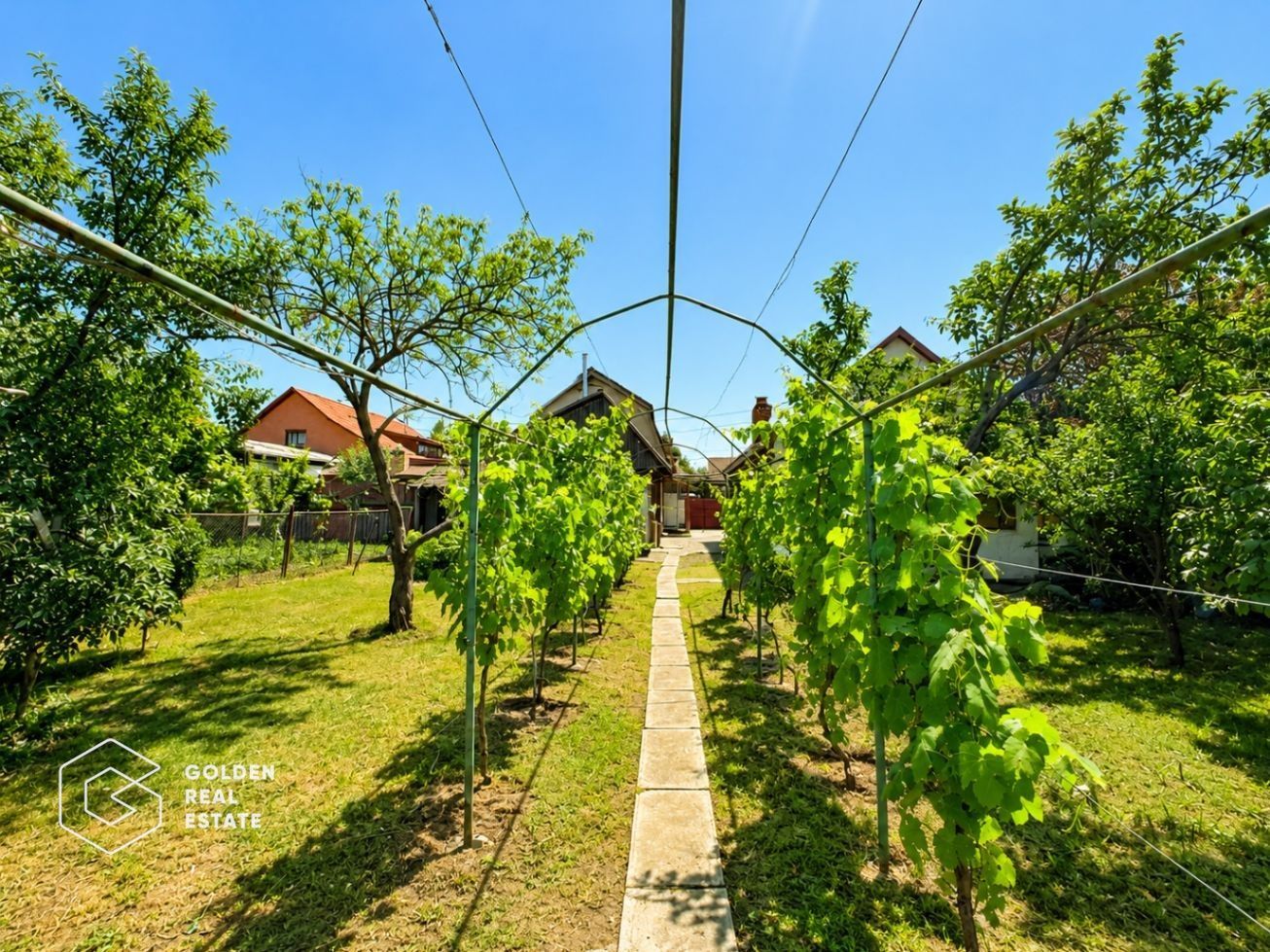 Casa cu teren 688 mp, 2 corpuri de cladire, Parneava - Poză 21