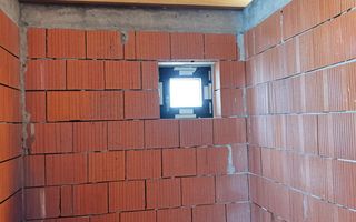 Casa parter 2 dormitoare, in Comuna Sanmartin, acces auto - VANZARE - Poză 9
