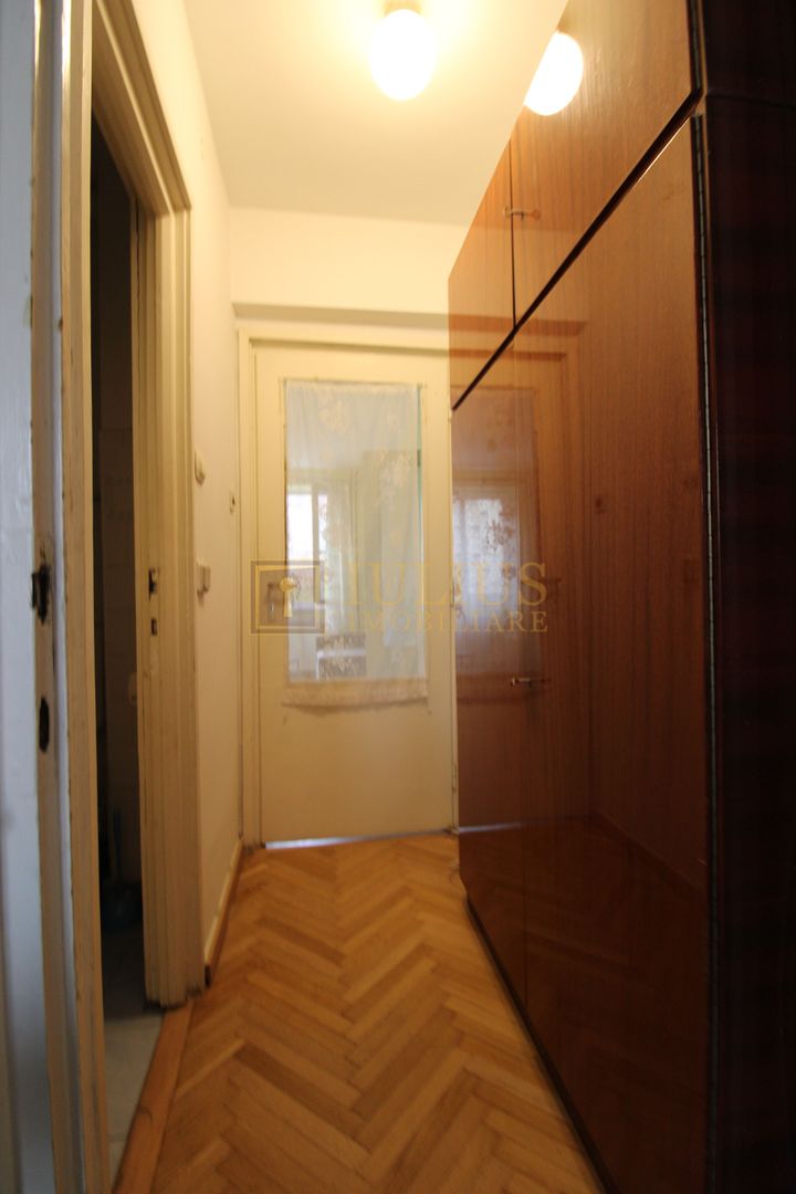 Ultracentral, 2 camere, centrala proprie. - Poză 4