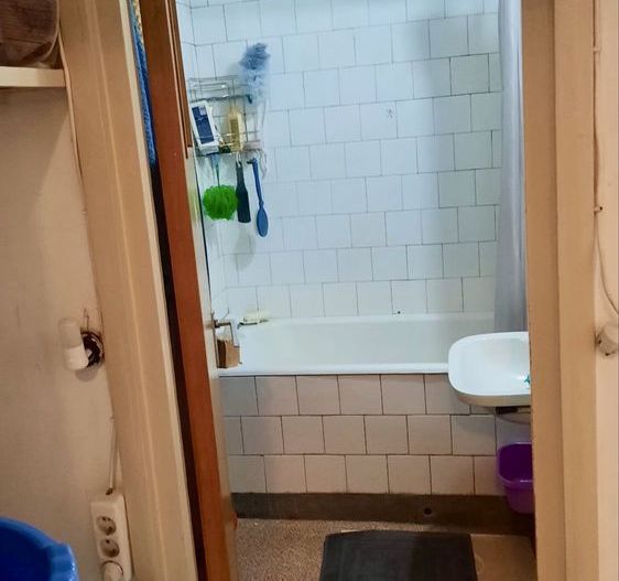 Vanzare Apartament 3 camere, decomandat, 65 mp total – Drumul Taberei - Poză 7