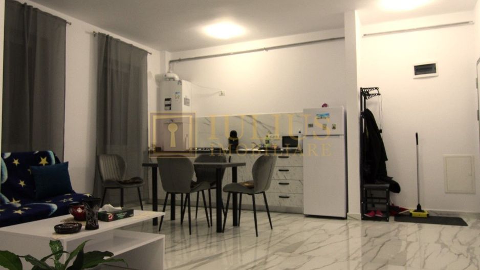 La parter, centrala proprie, incalzire in pardoseala. - Poză 3