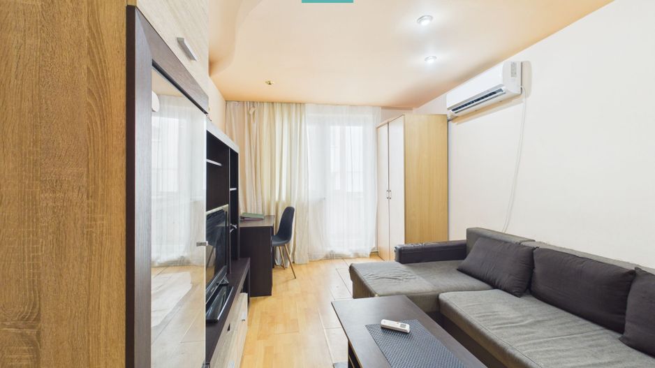 Apartament cu 3 camere în zona Spitalul Județean - Poză 2
