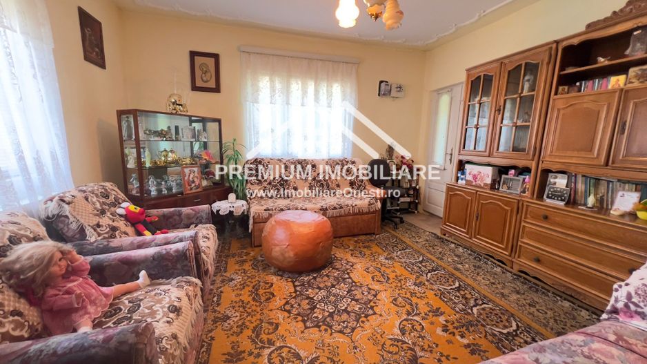 Casă de vânzare + teren 2400 mp Urgent - Poză 12