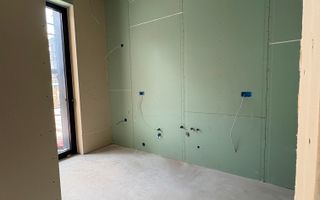 Proprietate unică, cu grădină privată, terasă și 5 locuri de parcare - Poză 6