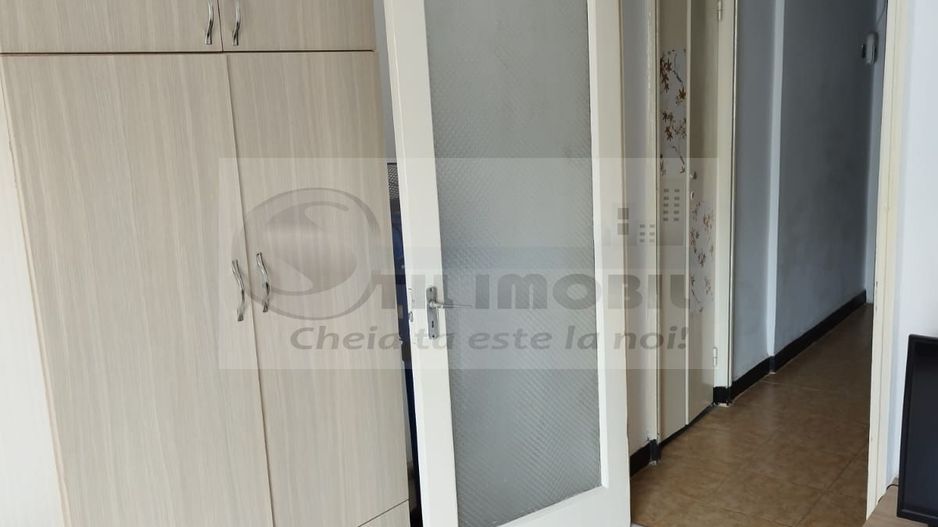 Apartament 2 camere decomandat CENTRU, mobilat complet- 485 € - Poză 10