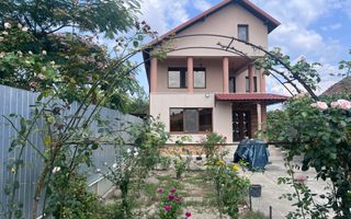 Casa de vânzare în Vulcana Pandele, la o distanță mica de oraș! - Poză 1