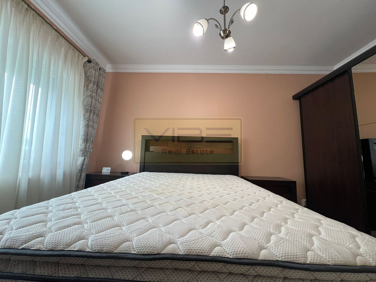 Apartament  2 camere cu parcare Bucium - Poză 4