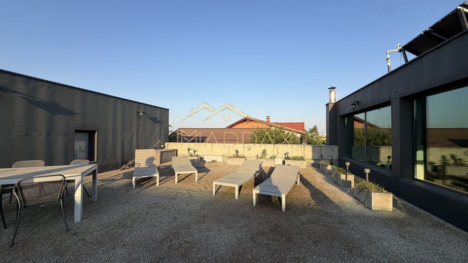 Vila Exclusivista *2223mp teren* / Piscina proprie / 5 garaje / Otopeni - Poză 29