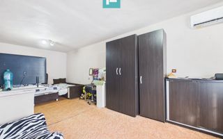 Casă cu 3 camere de vânzare în zona Bujac - Poză 3