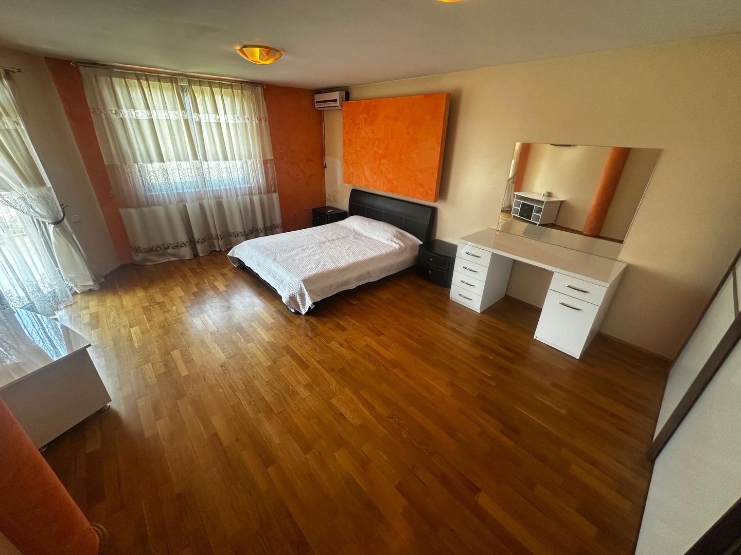 CASA INDIVIDUALA, 9 CAMERE, TEREN 475 MP, MOBILAT/UTILAT, COMIS 0% - Poză 5