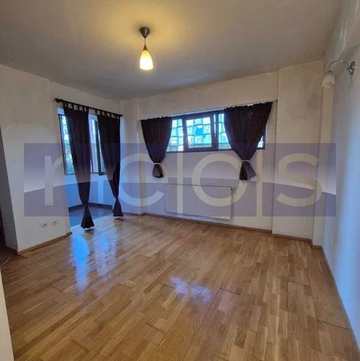 VANZARE GARSONIERA I LIBERA I VALEA OLTULUI - DRUMUL TABEREI - Poză 5