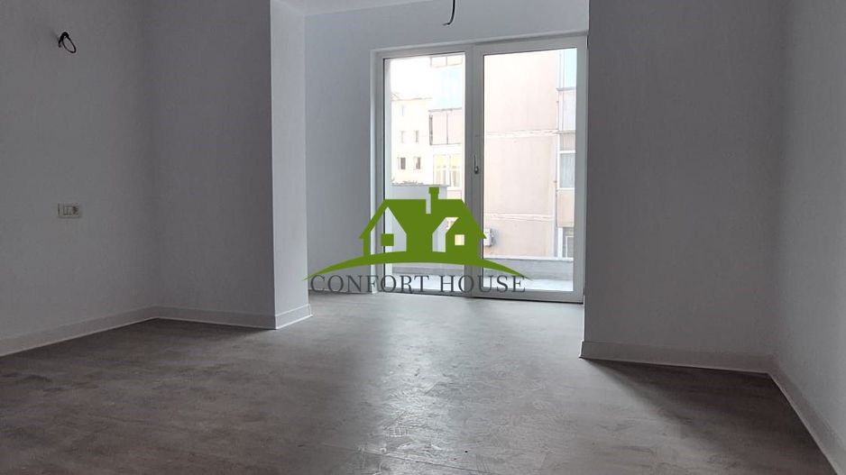 Apartament Nou cu 2 Camere + parcare inclusa în Traian Rm.VL - Poză 11