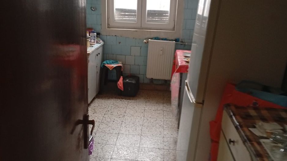 De vanzare Aparatament 2 camere Veteranilor - Poză 5