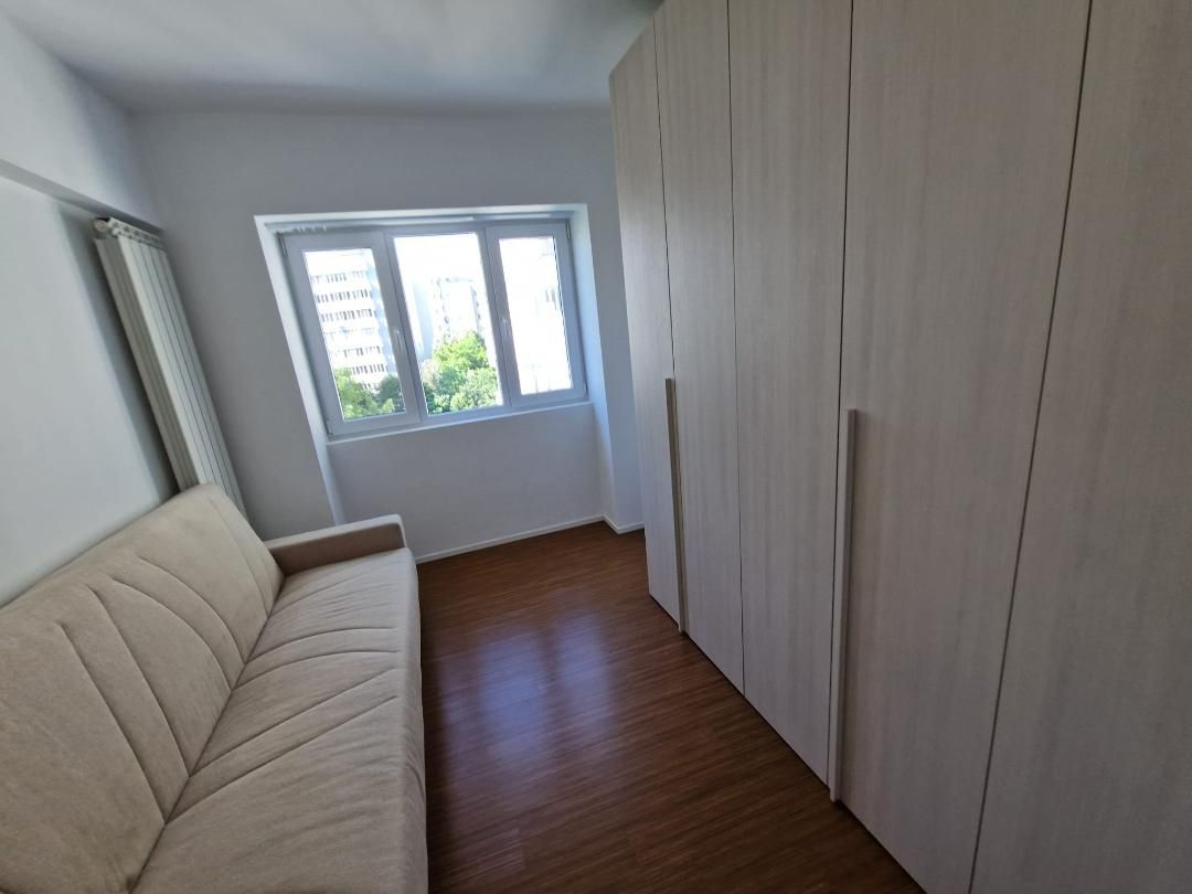 De inchiriat apartament 3 camere zoan Doamna Ghiaca - Poză 3