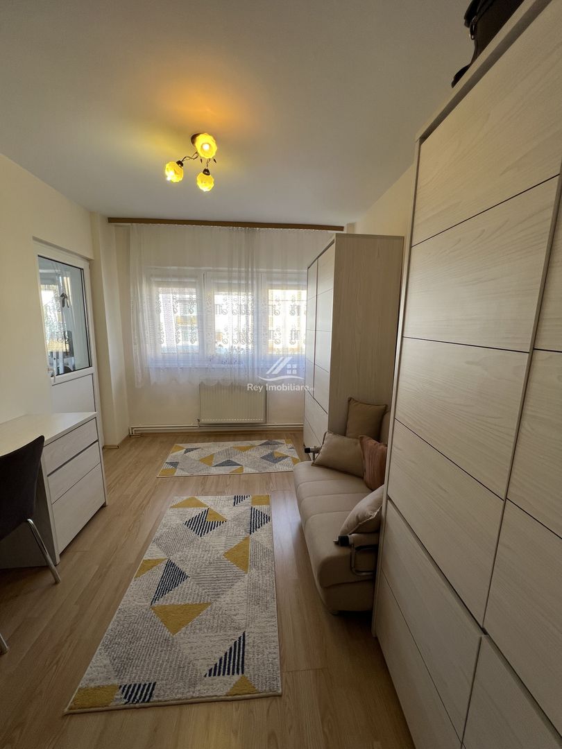 Zona Cireșica/Apartament 3 camere/2băi,balcon,logie,cămară,debara - Poză 15