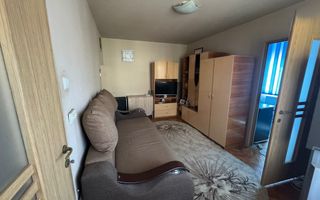 Apartament cu 2 camere in zona Sagului - Poză 1