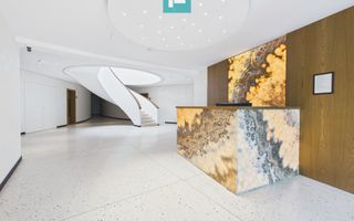 Studio Premium | Bloc Boutique | Iancu Nicolae - Poză 2