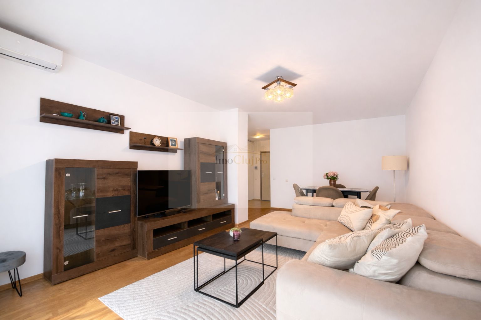 Inchiriere 2 camere| balcon | în complexul Platinia Shopping Center - Poză 3