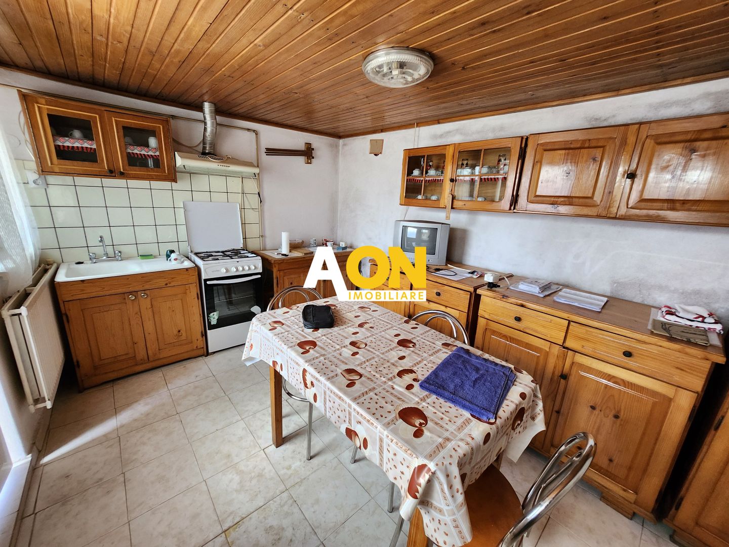 Casă cu 4 camere de vânzare în zona Barabant - Poză 10