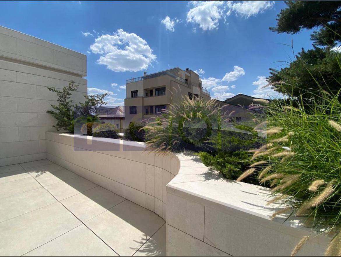 APARTAMENT ZAMBACCIAN PREMIUM | 200 MP 4 CAMERE| LOC PARCARE - Poză 24