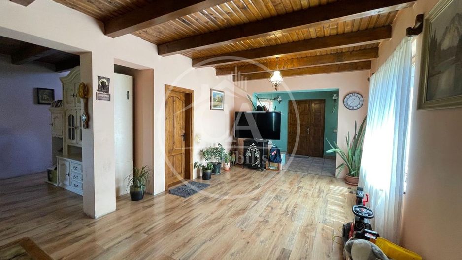 Casa de vânzare cu 4 camere de tip D+P+M in zona Cheriu, Bihor - Poză 9