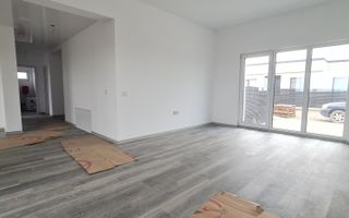Casa 4 camere un nivel finalizata intabulata cartier Izvor Tarlungeni - Poză 3
