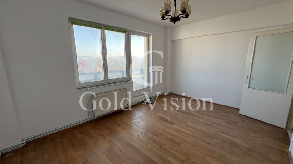 Apartament cu 3 camere, etajul 5/6, decomandat, zona Unirii - Poză 4