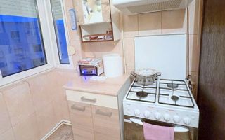 De vanzare apartament cu 3 camere I. C. Frimu, 70.500 euro - Poză 9