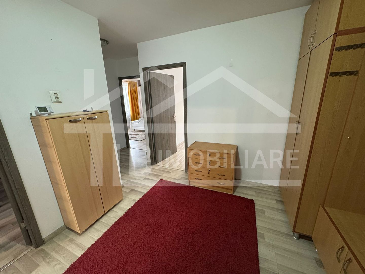 Apartament cu 3 camere, 84mp, Zona Central - Poză 10