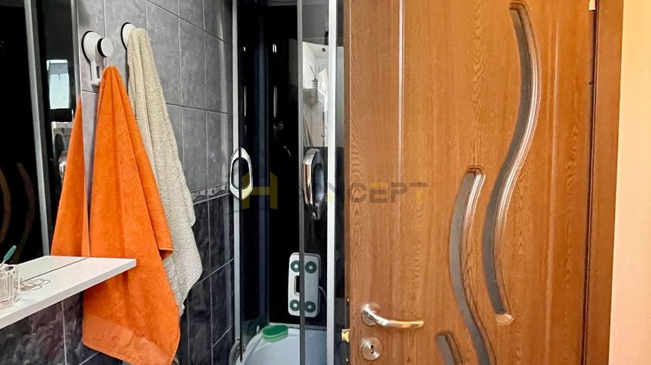 Ap modern 3 camere mansarda mobilat/utilat centrala proprie - Poză 8