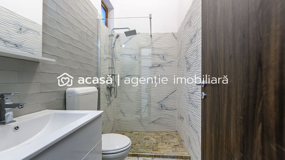 Apartament la casă cu destinații multiple Ultracentral - Poză 9