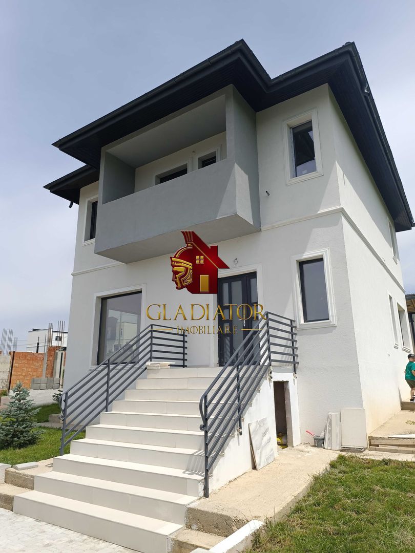 Vila deosebita, 5 camere, 4 dormitoare, 2 bai, Bucium Dealul Craitelor - Poză 1