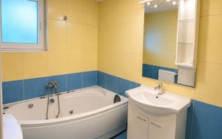 Casa cu 4 camere in localitatea Cheresig - Poză 12