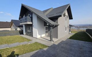 Casă modernă P+M, vedere lac Ciurbești, certificat energetic A - Poză 2