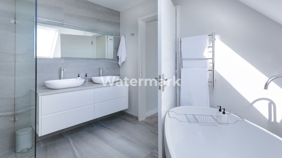 Casă individuală nouă, 4 camere, 3 băi, piscină și jacuzzi în Tunari - Poză 11