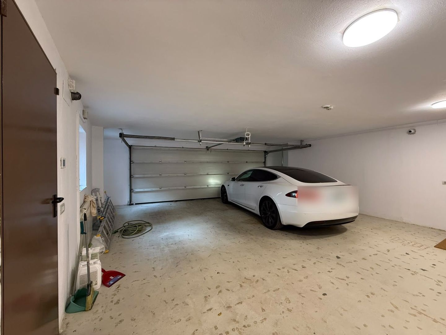 Vilă elegantă cu teren de aproximativ 1.000 mp - Poză 29