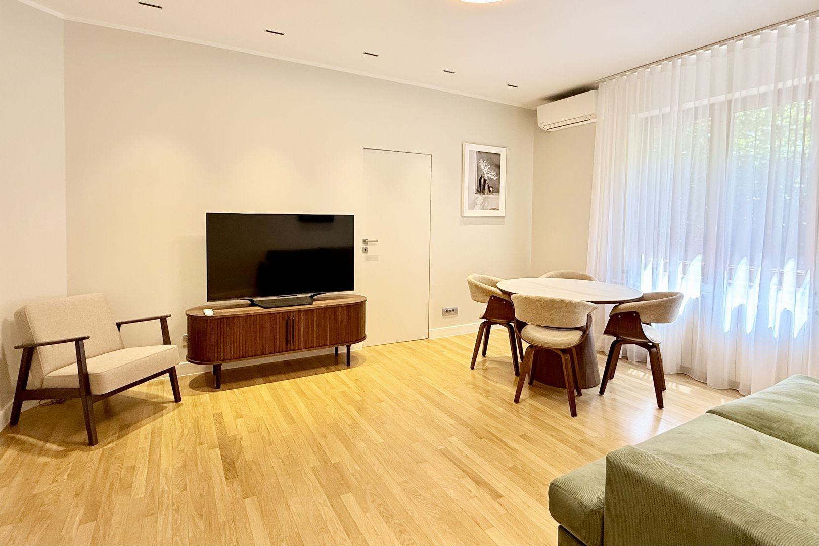 Apartament superb cu 3 camere în Dorobanți – Capitale | Mobilat - Poză 4