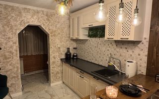 De vânzare apartament 2 camere decomandat, complet mobilat și utilat - Poză 3