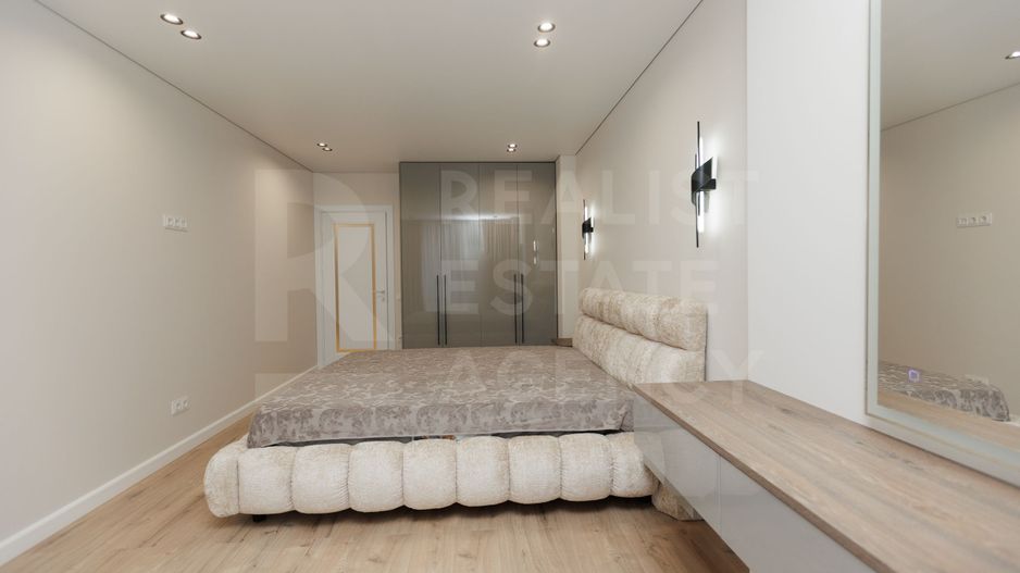 Vânzare, apartament, 2 odăi + living, str. Ion Buzdugan, Buiucani - Poză 4