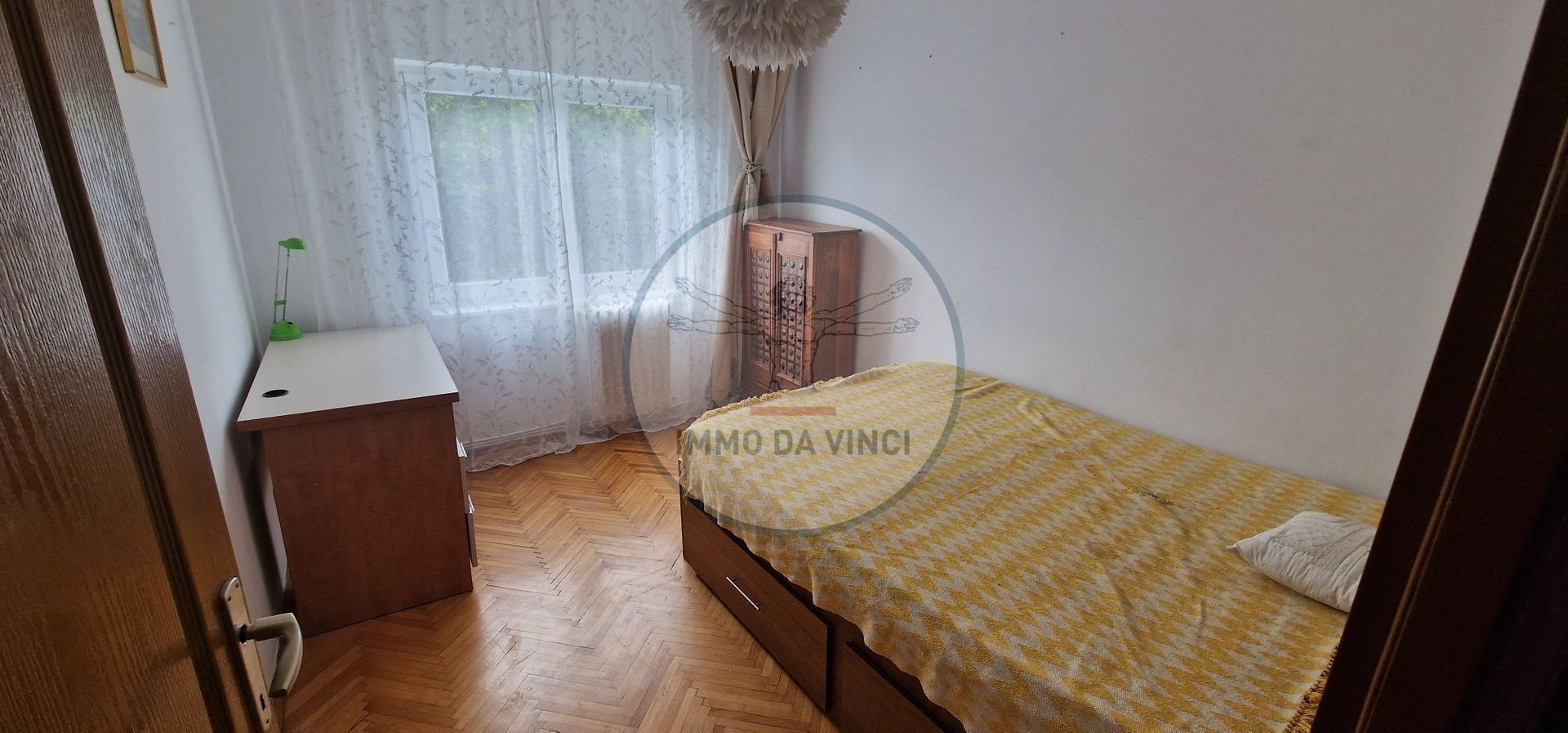 Apartament cu 4 camere decomandate pe Bulevardul Titulescu - Poză 4