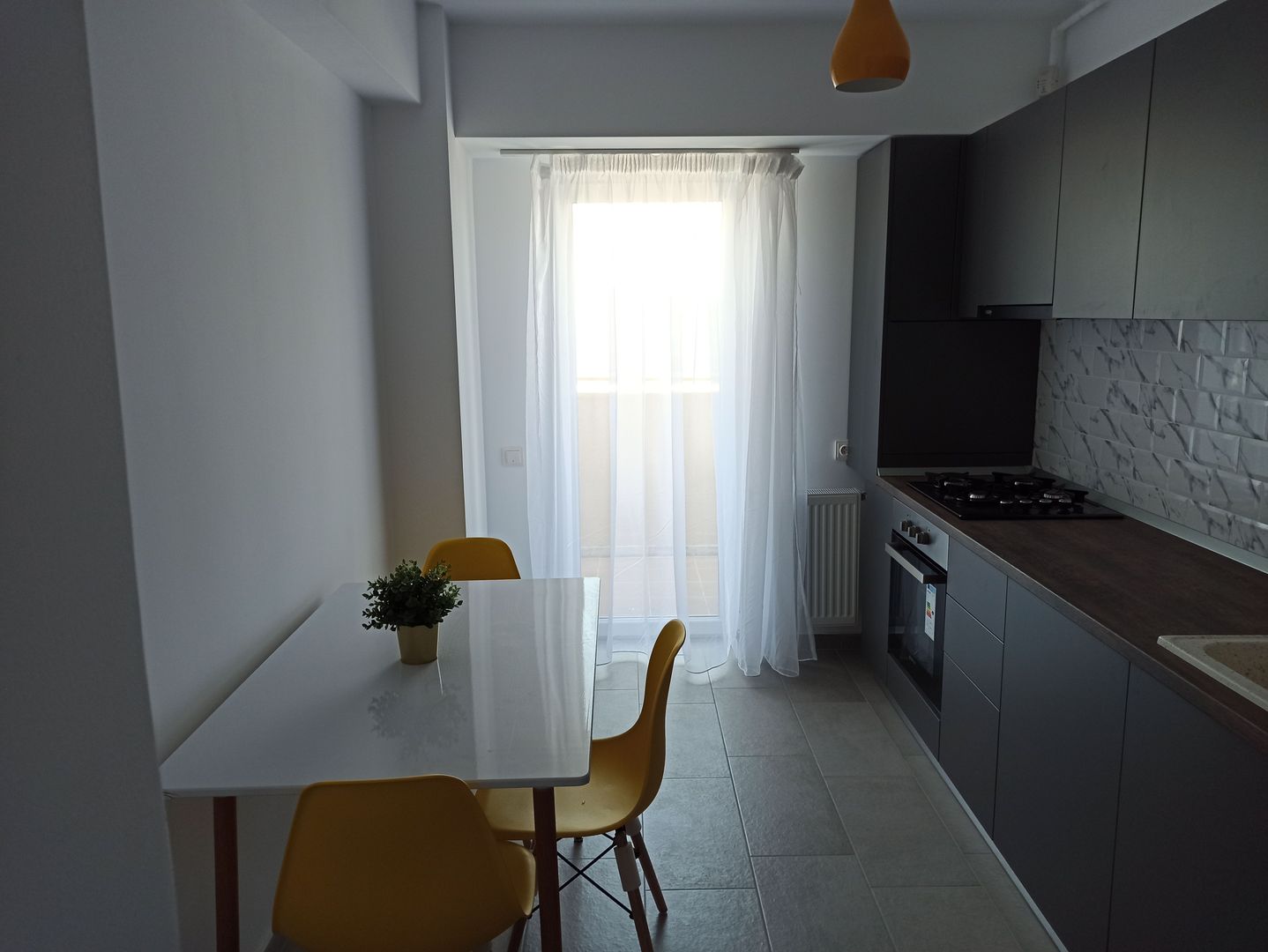 3cam - 2bai, dec, lux, parcare inclusa, 8-10min metrou Leonida/Berceni - Poză 12