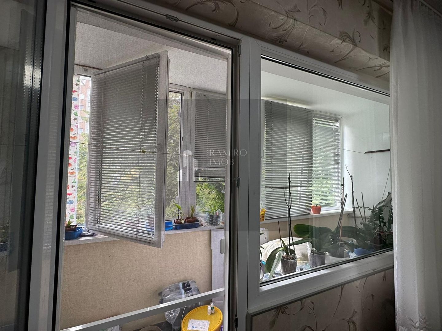 3 camere zona Bd Alexandru Obregia/CENTRALA/PARCARE - Poză 11