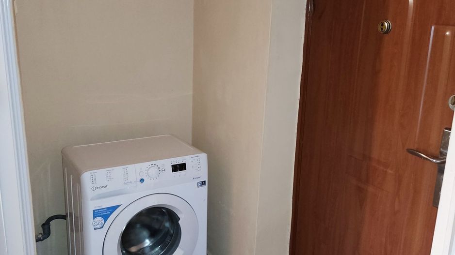 BRASADAS vinde garsoniera 24m la etajul 4/4 B-dul Closca. - Poză 5