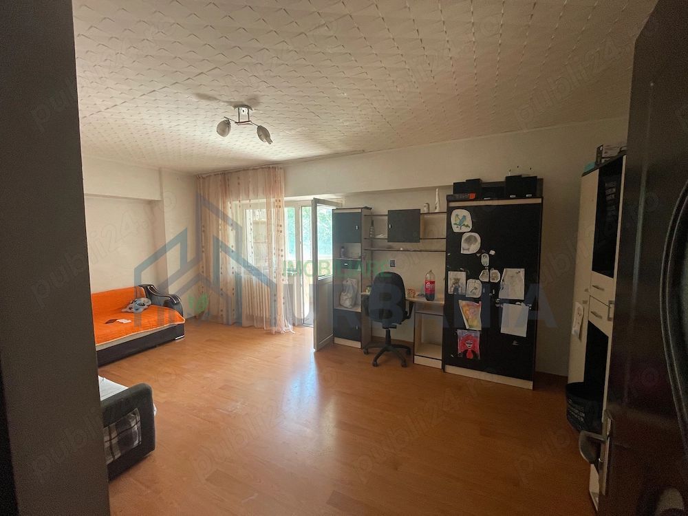 Apartament 3 camere, Nicolina 1, Iași - vedere esplanadă, etaj 1, intabulat - Poză 2