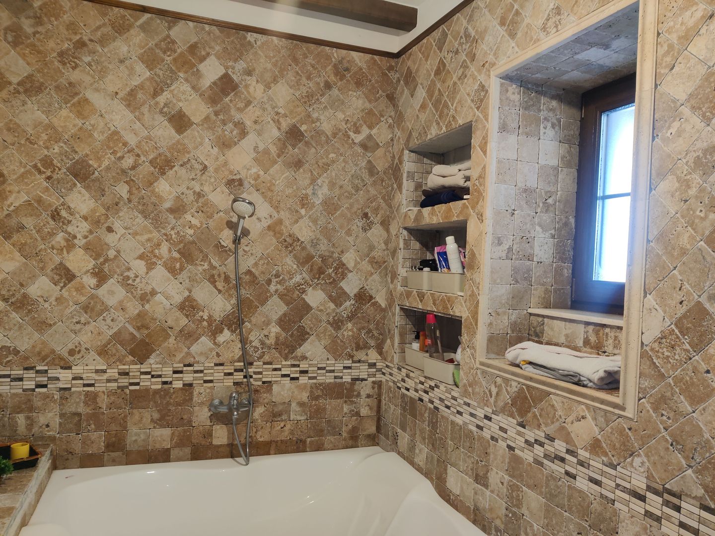 CASA INDIVIDUALA  MOSNITA NOUA  120 MP UTILI CU TEREN 645 MP - Poză 10