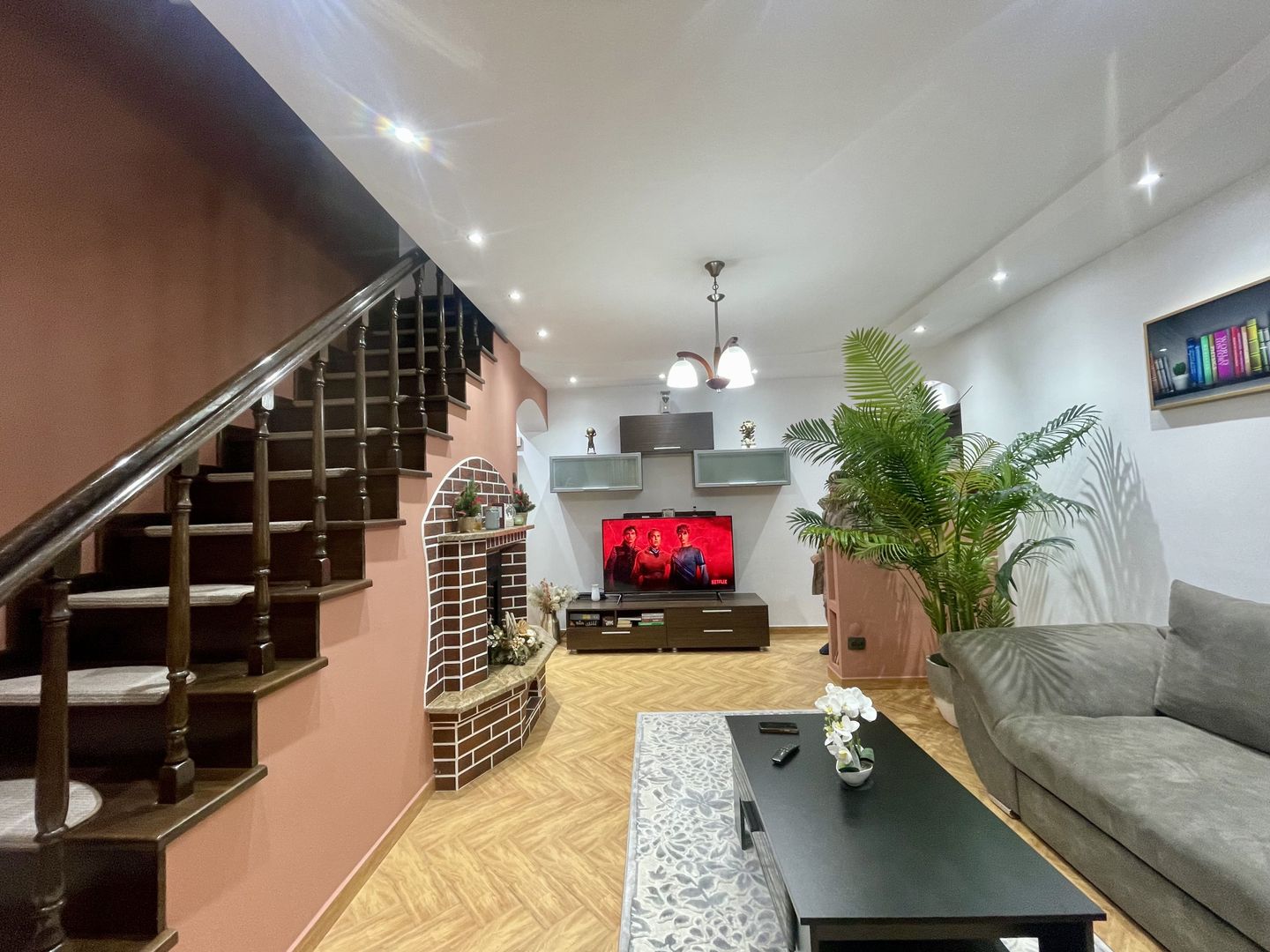 Apartament 3 camere | Etaj 4 + Mansarda | Radauti | Termen scurt/lung - Poză 3