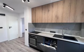 3 camere, renovat,  Academia de Muzică „Gheorghe Dima” - Poză 1